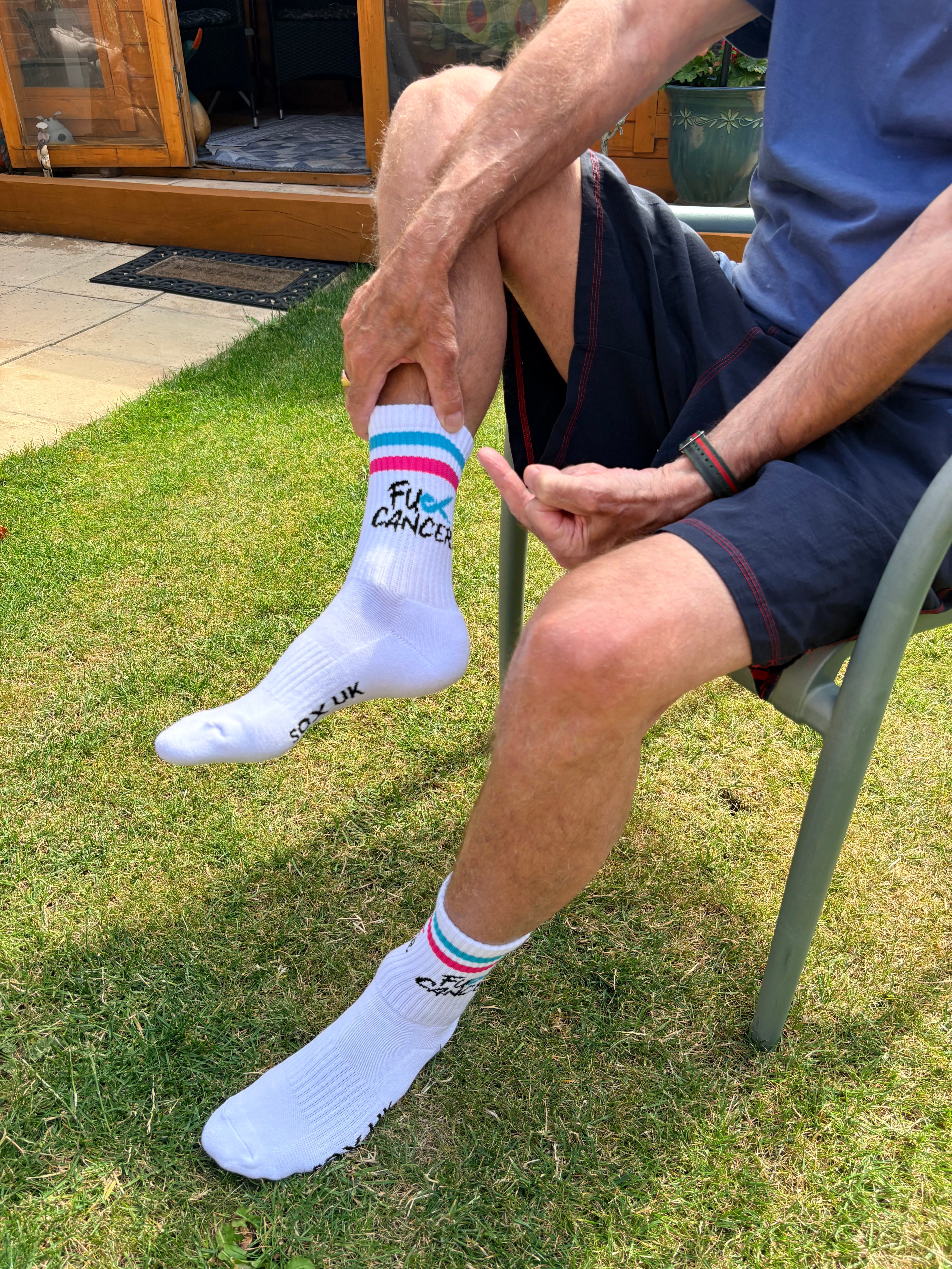 FUCK CANCER Socks - Sox UK