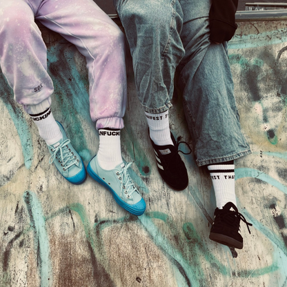 MANIFEST THAT SHIT Socks - Sox UK